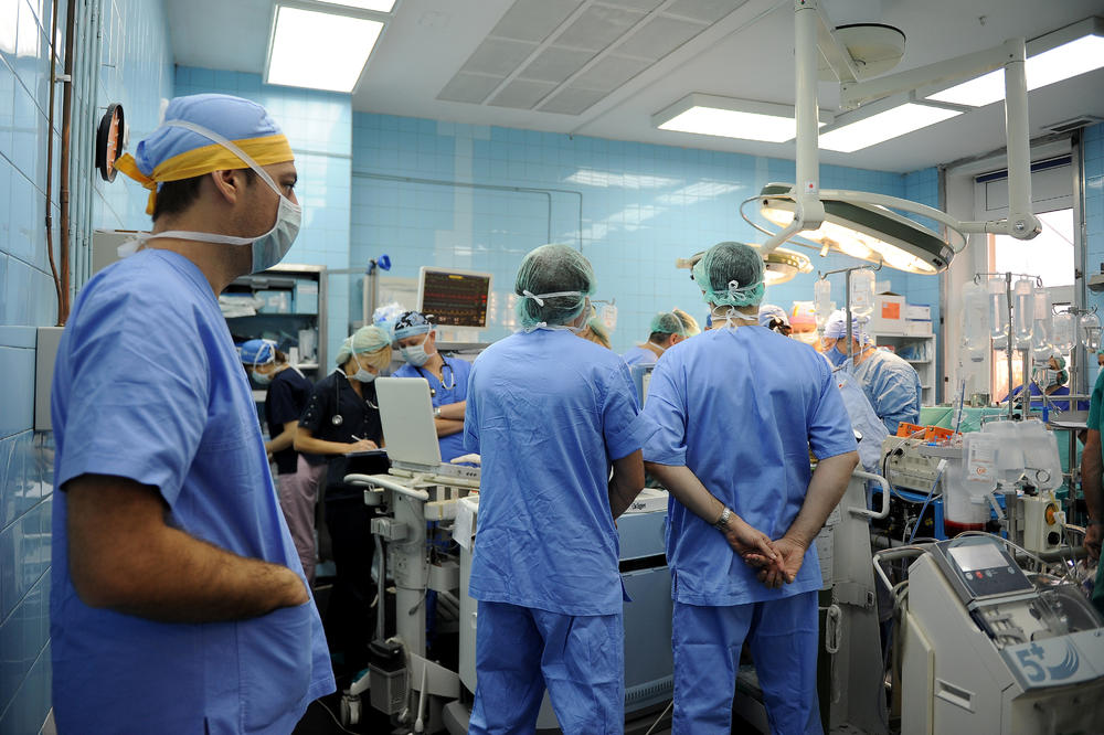 Svi govorimo, a niko se ne pita zašto baš CARSKI rez?!