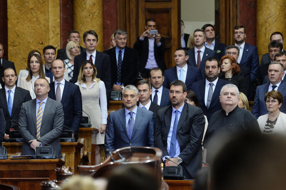 OPOZICIJA NA NOGAMA: Gašić na čelo BIA? Presedan, apsurd, poigravanje!