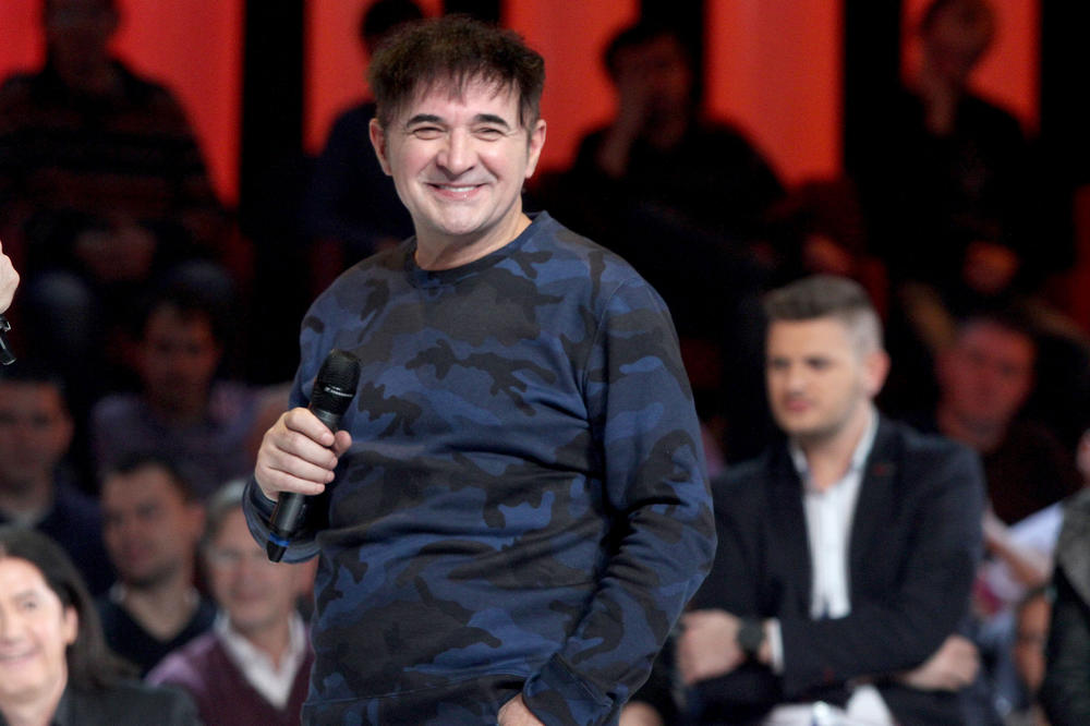 Životna ispovest Mitra Mirića: Vidovnjak mi je pravio pesme, a jednu moju pesmu Vučić zna napamet!