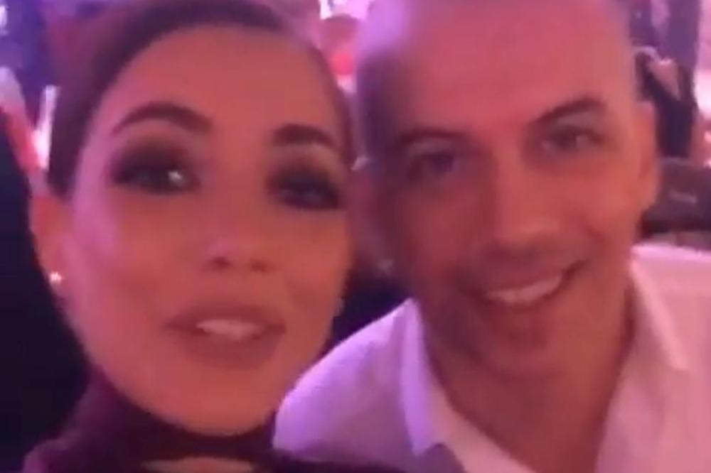 TOPALKO U PROVODU SA ĆERKOM: Brdo para, brdo zlata i Helenin dekolte u prvom planu! (VIDEO)