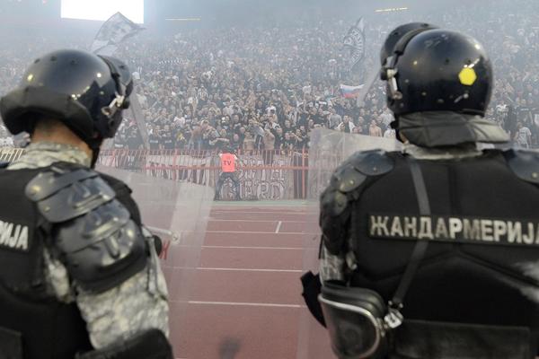 Žandarm (45) se požalio kolegama da mu je loše, pa PREMINUO na poslu!
