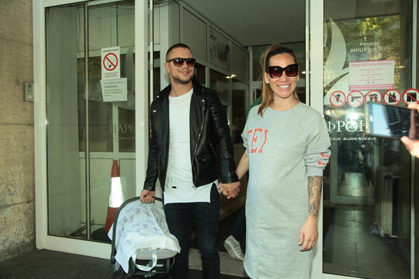 Roditeljstvo nije nimalo lako: Nikolija i Relja otkrivaju kakav problem imaju zbog malene Ree (FOTO)