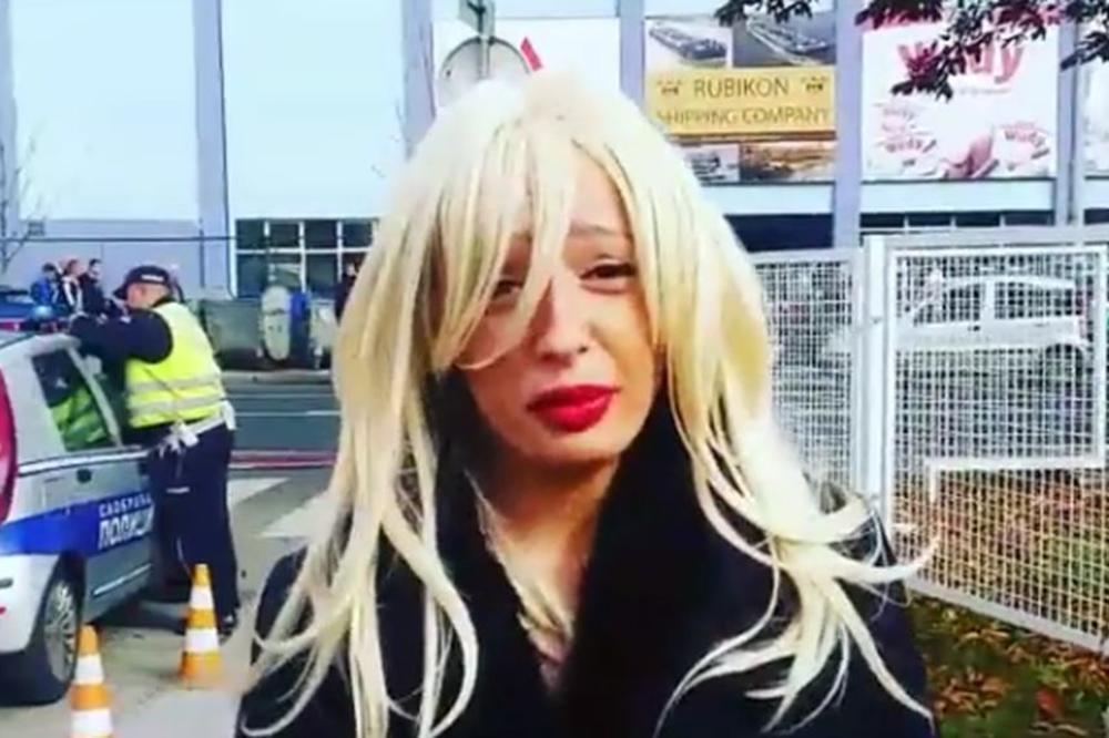 Porno glumici zabranili ulazak na utakmicu Žarkovo - Partizan i pretili batinama! (VIDEO)