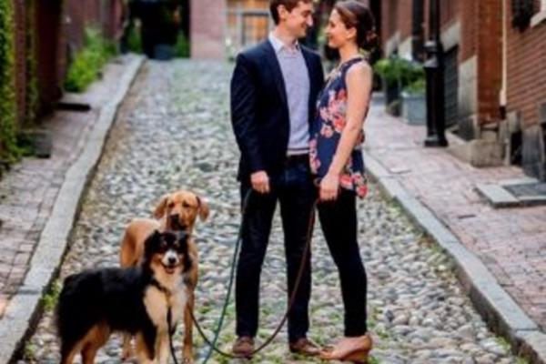 Upoznali su se u psećem parku, ali nisu NI SANJALI šta će im se potom DESITI! (FOTO)