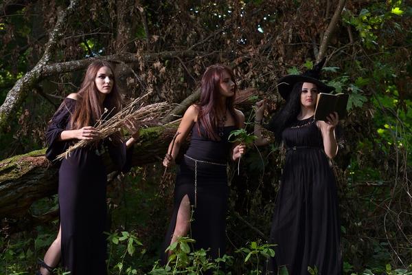 13 znakova da ste veštica! U Salemu bi vas spalili (GIF)