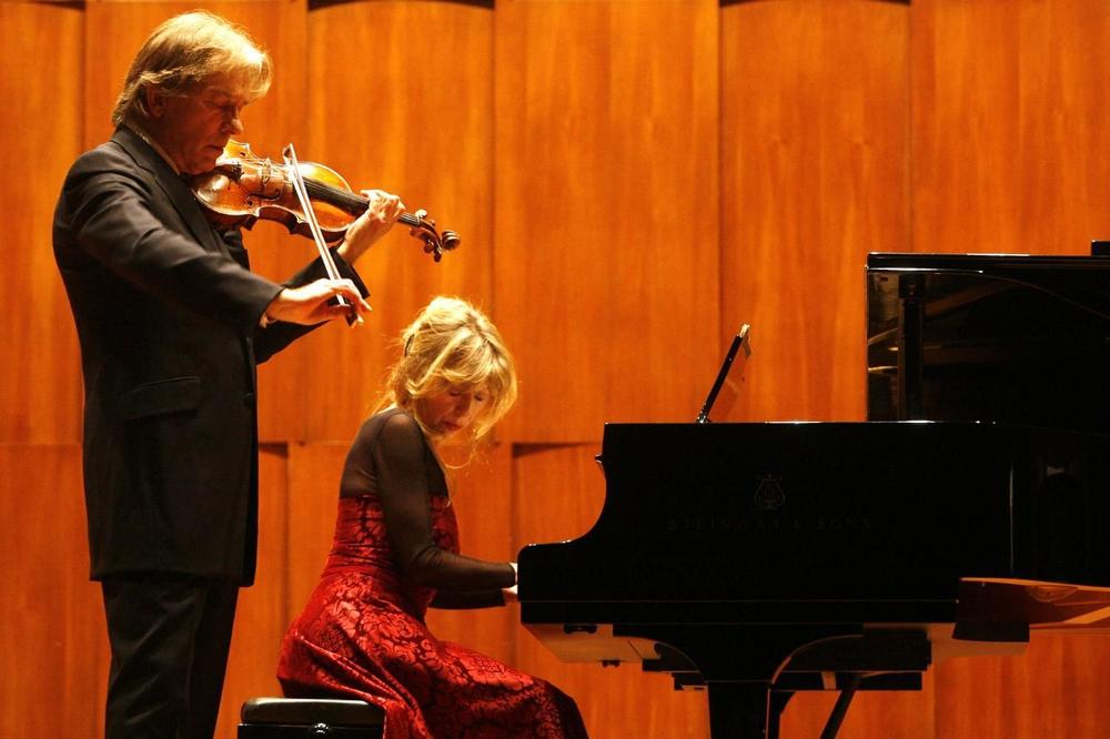 Pola veka čarobne violine: Gala koncert maestra Jovana Kolundžije (FOTO)