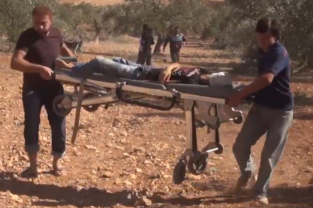 Bombardovana škola tokom velikog odmora, izginulo 22 dece i odraslih! (UZNEMIRUJUĆI VIDEO)