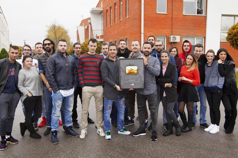 ZLATNI MOMCI IZ SRBIJE: Prva kompanija na Balkanu koja je dobila ZLATNO DUGME od Jutjuba! (VIDEO)