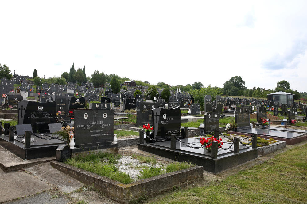 NOVA ŽRTVA SMRZAVANJA U SRBIJI? Nađen mrtav muškarac na groblju u Beogradu!