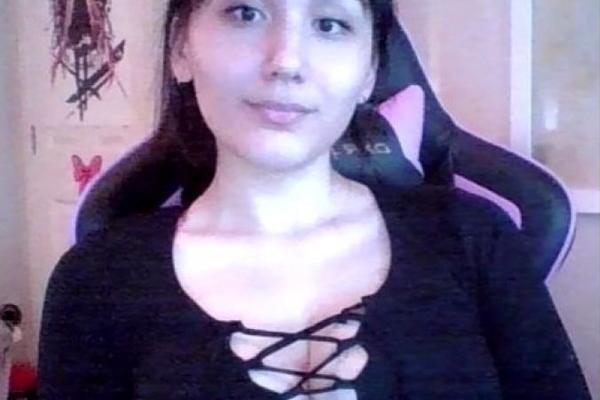 ZAVODI nesigurne momke preko neta, pa ih MUČI DO SMRTI! Da nije i vas pokušala da ŠČEPA? (FOTO) (VIDEO)