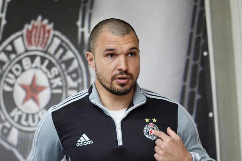 ALARM U PARTIZANU! Italijanski gigant zvao Božinova, crno-beli biser odlazi na Čizmu?! (VIDEO)