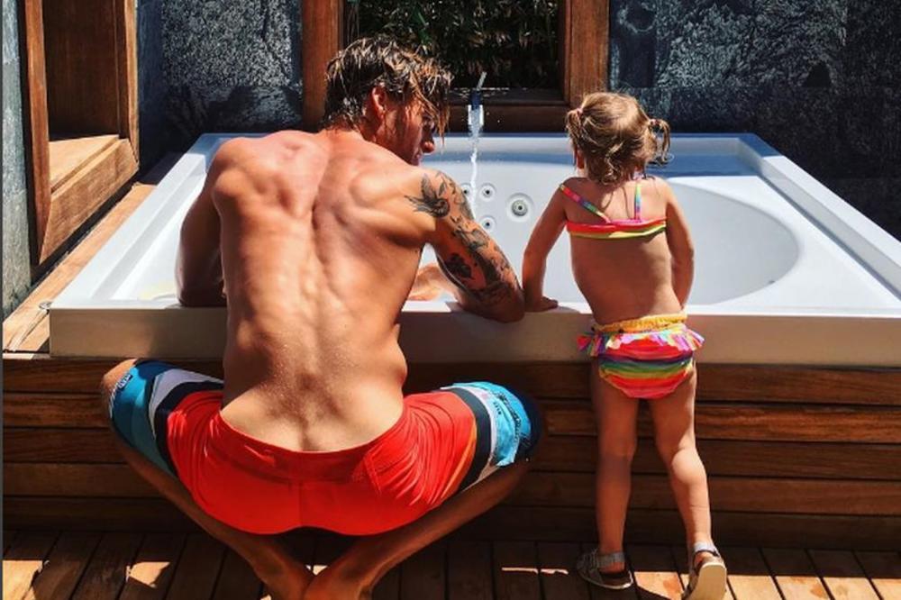 Ma kakav Biković! Njegov ortak je najveća frajerčina na ovim prostorima, a ćerkica mu je kao šećer! (FOTO)