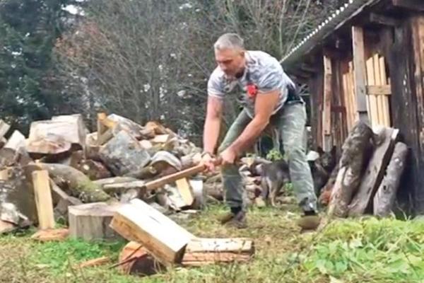 NIJE PRAVNI, NISU POLITIČKE NAUKE: Šokiraćete se kad čujete koji fakultet je završio Čeda Jovanović!