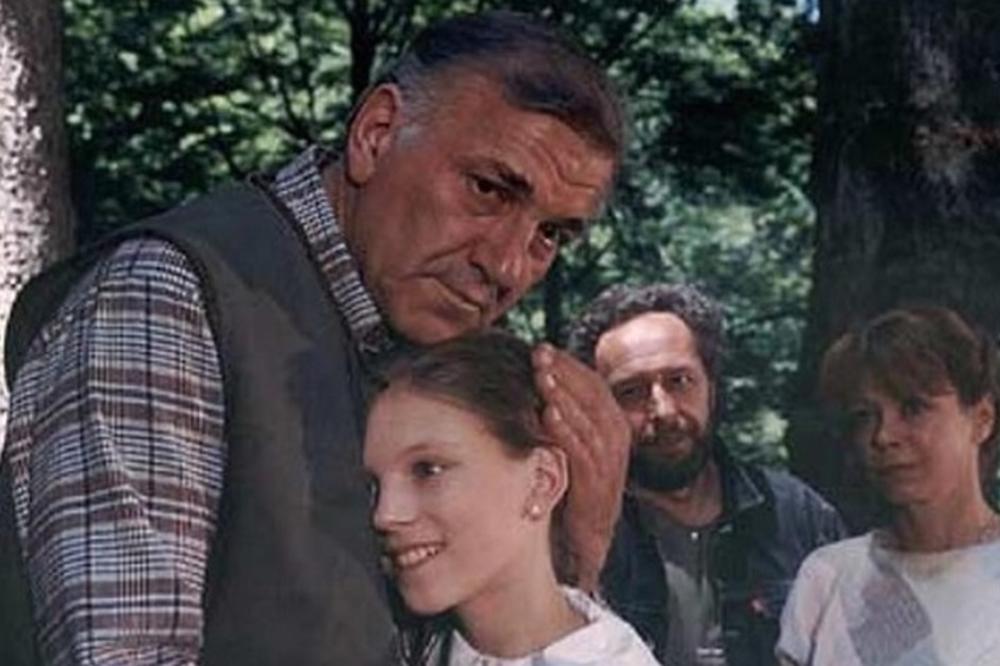 Zbog ove devojčice ste plakali danima! Batinu unuku obolelu od leukemije danas ne biste prepoznali! (FOTO)