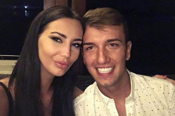 IZGUBILA KONTROLU: Kaća Grujić nokautirala dečka u kafani kada je napao nju i njene DRUGARICE! (FOTO)