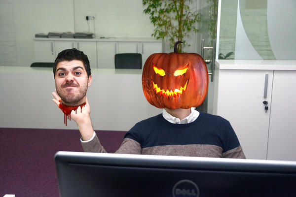 ZLI DUSI UŠLI U ESPRESO ZA NOĆ VEŠTICA: Napravili su DEMONE od nas! (FOTO)