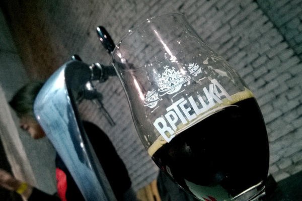 Od manga do pršute, začinjeno čilijem: Beogradska Vrteška pivskih stilova i ukusa! (FOTO)