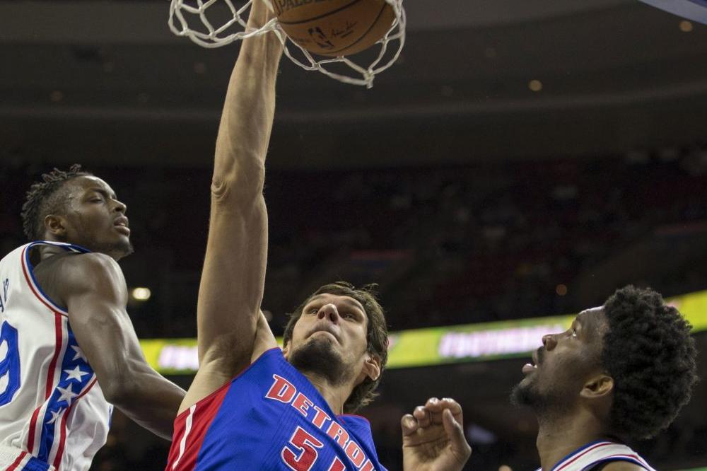 MISLIĆETE DA VAS OČI VARAJU: Boban Marjanović ima najbolju statistiku u istoriji NBA lige! (FOTO)(VIDEO)