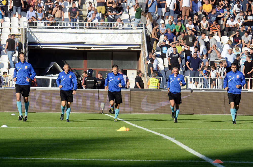 Milorad Mažić sa svojim pomoćnicima