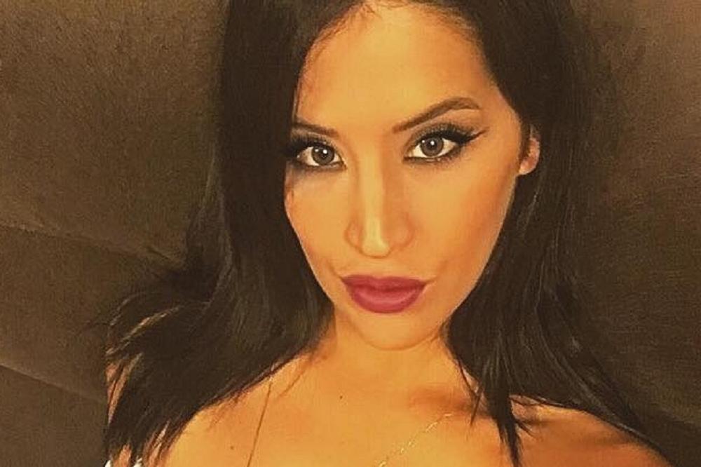 Lepoj Podgoričanki našli KOKAIN u gaćicama, a dobila SMEJURIJU od kazne! (FOTO)