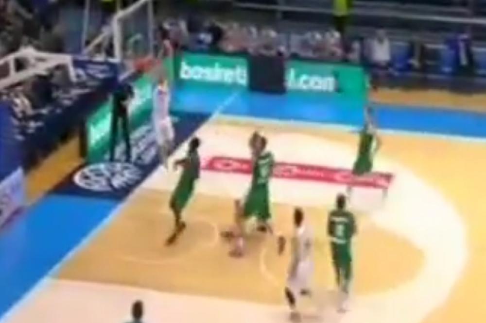 LETI, LETI, LETI VRABAAAAAAC!!! Ovakav alej-up nismo videli ni u Americi, a kamoli u FIBA Ligi šampiona! (VIDEO)