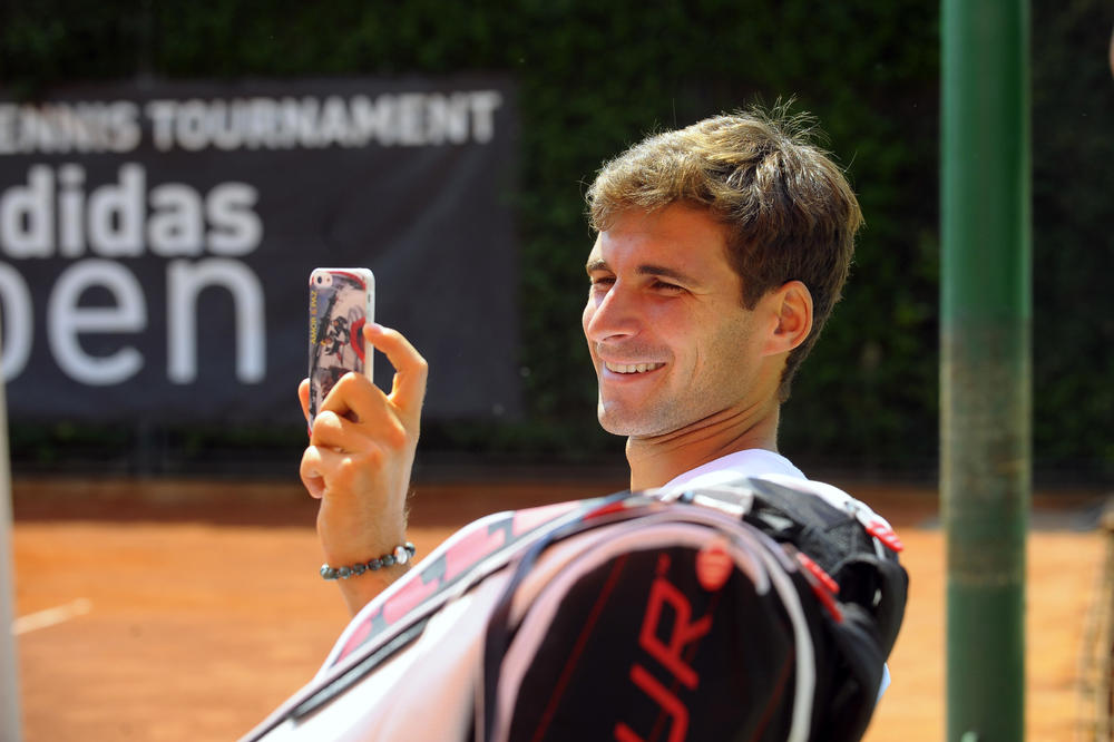 O NJEGOVOM ŽIVOTU SE NIŠTA NE ZNA! O AFERI brata Novaka Đokovića BRUJAO JE REGION, njegova odluka ŠOKIRALA SVE!