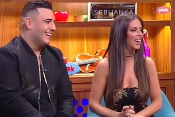 ŠIROKOOO: Ana Sević obradovala supruga PRESKUPIM poklonima za Božić! (FOTO)