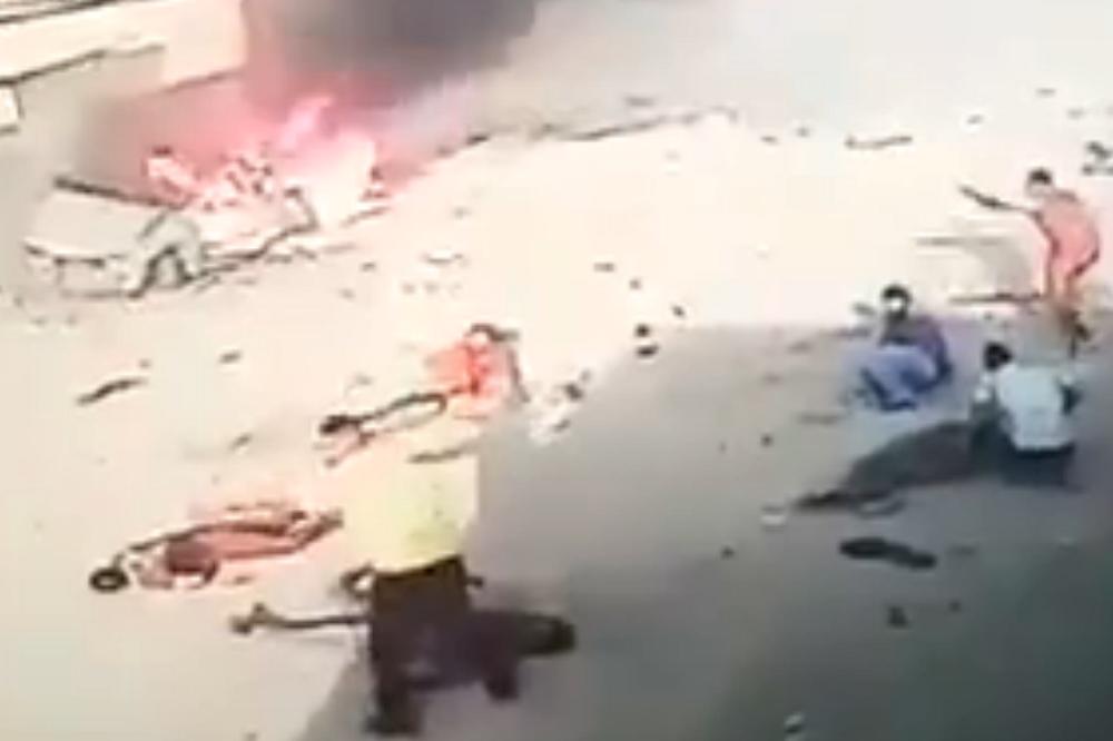 BOMBAŠKI NAPAD U EGIPTU: Za vreme molitve postavljen eksploziv oko džamije, 155 LJUDI POGINULO!