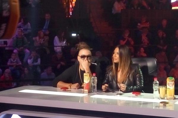 Pitali smo Anu i Rastu ista pitanja, a odgovori su... Pa, pročitajte kakvi su! (FOTO)