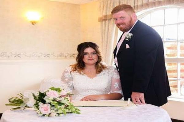 Njihova fotka sa venčanja je ŠOKIRALA čak i Fejsbuk! (FOTO)