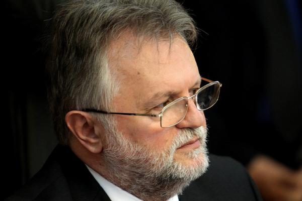 NASTAVLJEN SKUPŠTINSKI CIRKUS: Ubeđivanje ministra da nastavi o budžetu