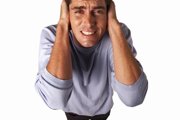 Apsolutno svi: 7 stvari o kojima muškarci UVEK lažu! (FOTO)