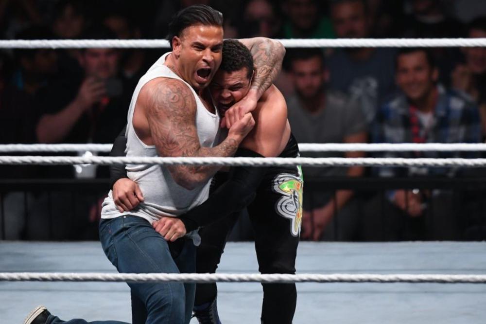 KONAČNO OSTVARIO SAN: Legendarni nemački golman debitovao kao kečer! (FOTO) (VIDEO)