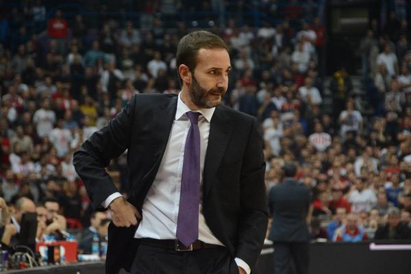 TEŠKA ARTILJERIJA! Zvezdin rival potpisao legendu svetske košarke! (VIDEO)