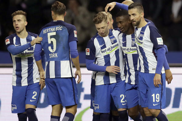 Maestralni Salomon Kalu het-trikom popeo Hertu na treće mesto Bundeslige! (VIDEO)