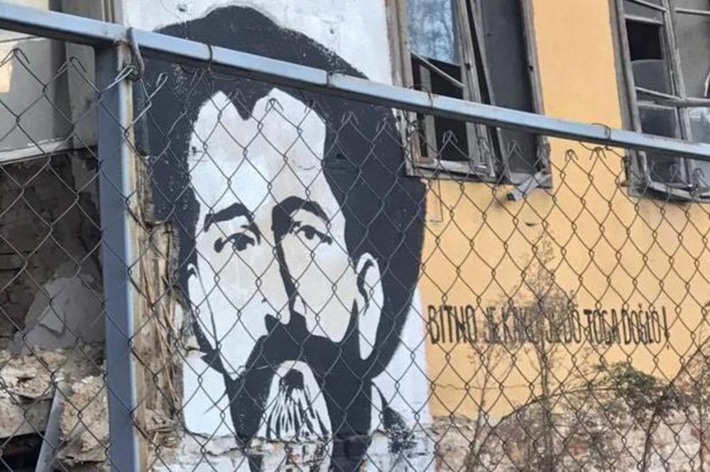 NIJE IMALA ISTORIJSKU VREDNOST: Srušili kuću Đure Jakšića, a da nisu TREPNULI! (FOTO)