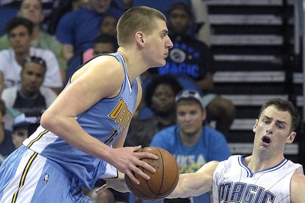 Denver gazi, a Jokić deli asistencije kao Teodosić, Lejkersi su u naletu! (VIDEO)