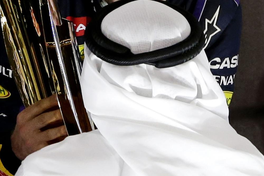 ODMAH IH PRIJAVITE POLICIJI AKO VAM POKUCAJU: Lažni šeik hara Srbijom, ima i prevodioca!