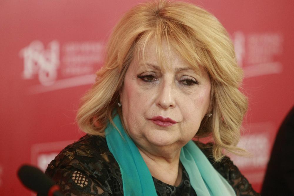 MUKE ISUSOVE: Slavica Đukić Dejanović RONI SUZE ZBOG FOTELJE?