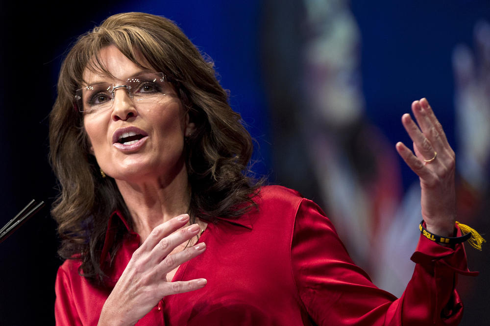 SARA PEJLIN NA METI OŠTRIH KRITIKA: Posetila restoran iako ima KORONU, kaže da "NI MRTVA" neće vakcinu!