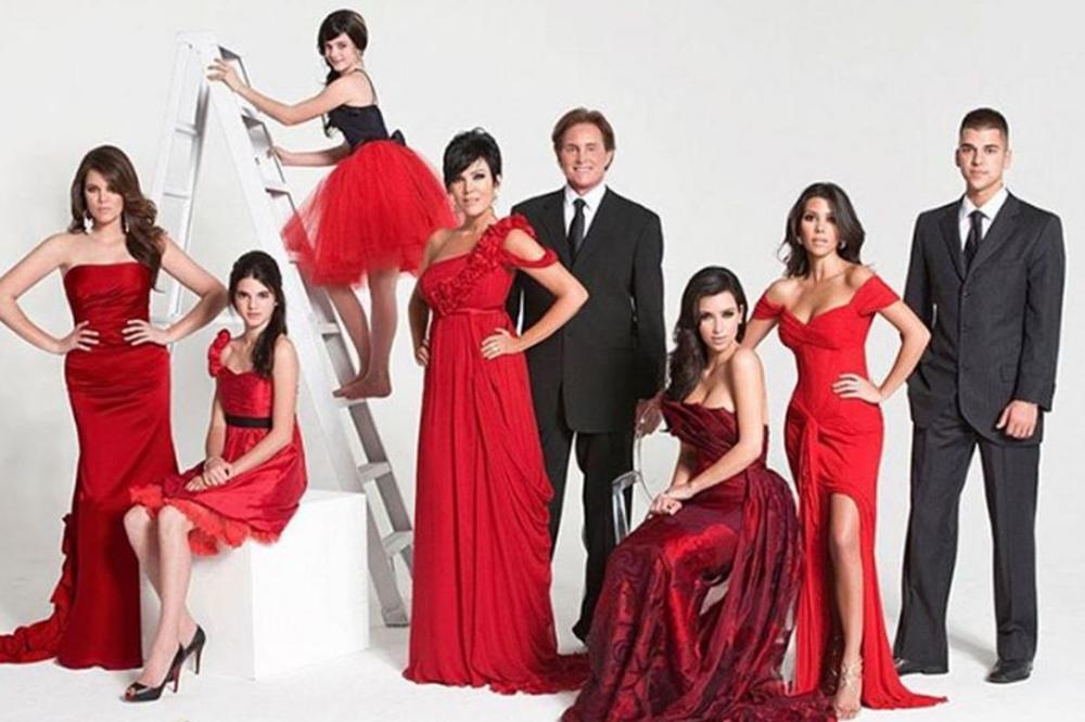 Kardašijanovi dobili prinovu! Starleta se porodila carskim rezom, beba je ista ona, a ime totalni hit! (FOTO)