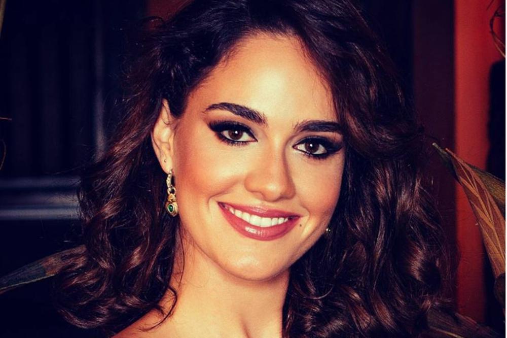 A izgubila rođenu sestru: Gledate je u Ubice mog oca, a niste znali da je ćerka poznatog glumačkog para! (FOTO)