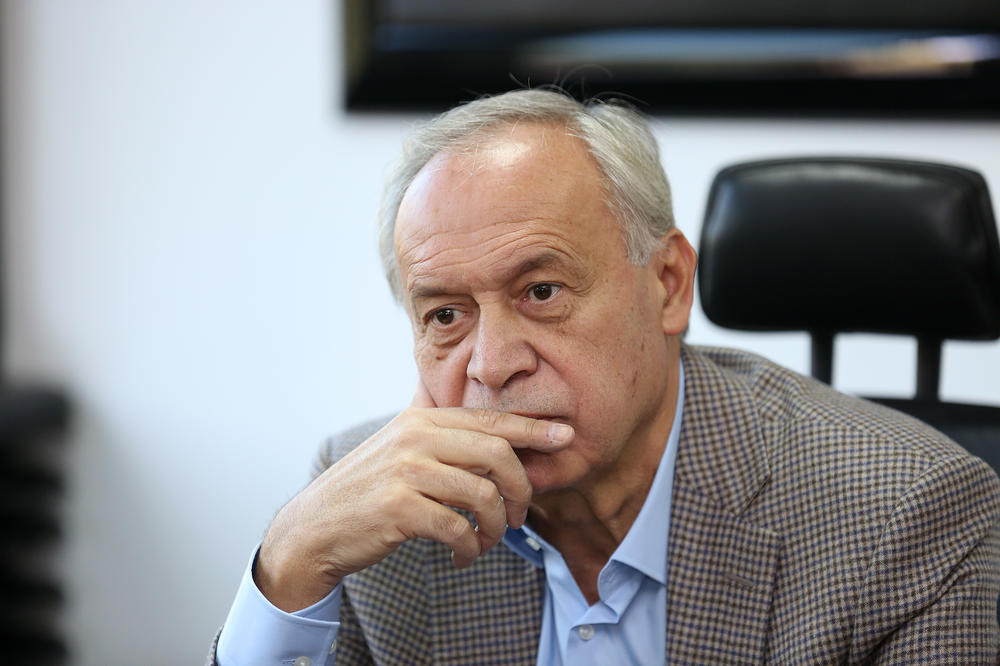 MOŽDA SU SE RANIJE DOGOVARALI: Vučelić traži rekaciju nadležnih, dok Novosađani tvrde da snimak falsifikat! (VIDEO)