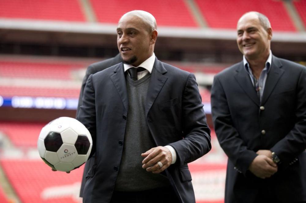 Roberto Karlos stiže u Srbiju! Ne turistički, već poslom! (FOTO)