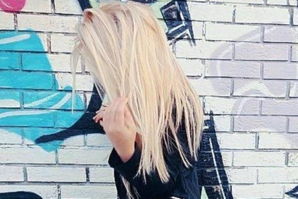 NJU SU SVI ZABORAVILI, PA I OTAC! Ovo je Kebina ćerka koja puni 18 godina i on je nikada nije ni upoznao! (FOTO)