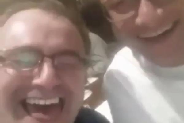 Evo zašto se Bosanci najbolje na svoj račun! Lik je ispričao NAJJAČI VIC na svetu! (VIDEO)