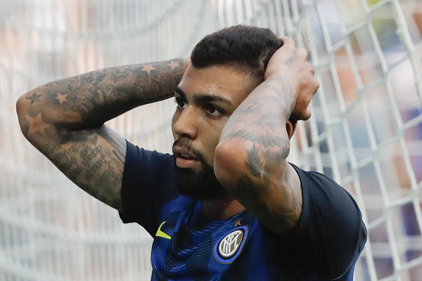 Barsa zahteva osam miliona za igrača koga nikoga nije posedovala! (VIDEO)