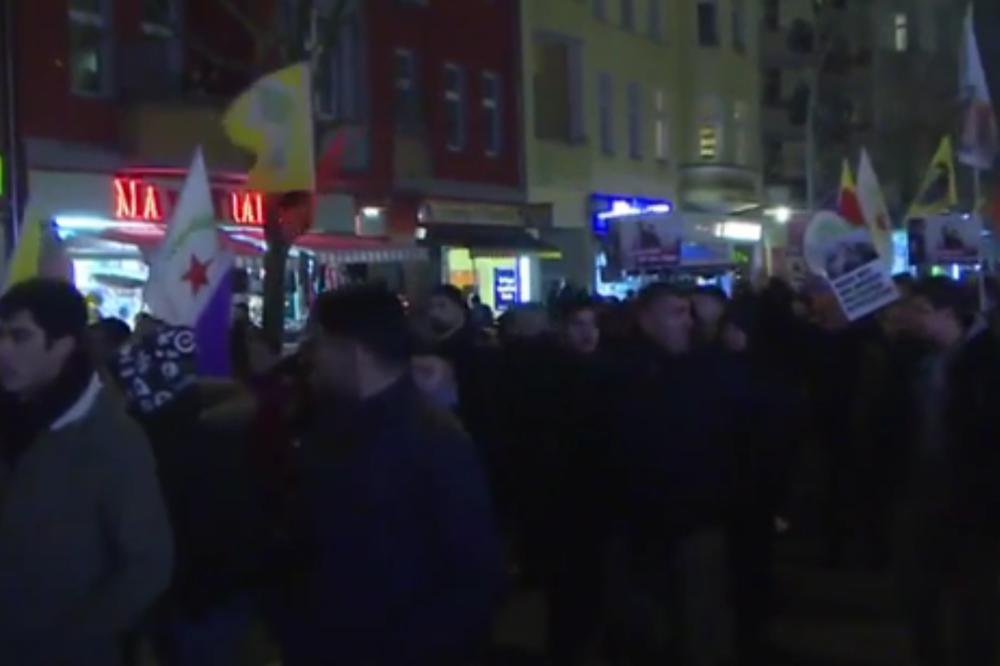 Silovatelj slobodan ako oženi žrtvu?! Novi zakon u Turskoj razbesneo svet! (FOTO) (VIDEO)