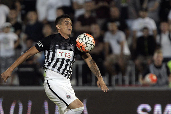 Iako je Partizan igrao ispod svakog nivoa, uspešno je nastavio poteru za Zvezdom! (VIDEO) (FOTO)