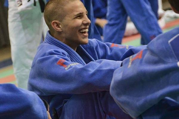 TO SRBIJO!!! Mladi džudista Igor Nurkić pobedio rak! (FOTO)